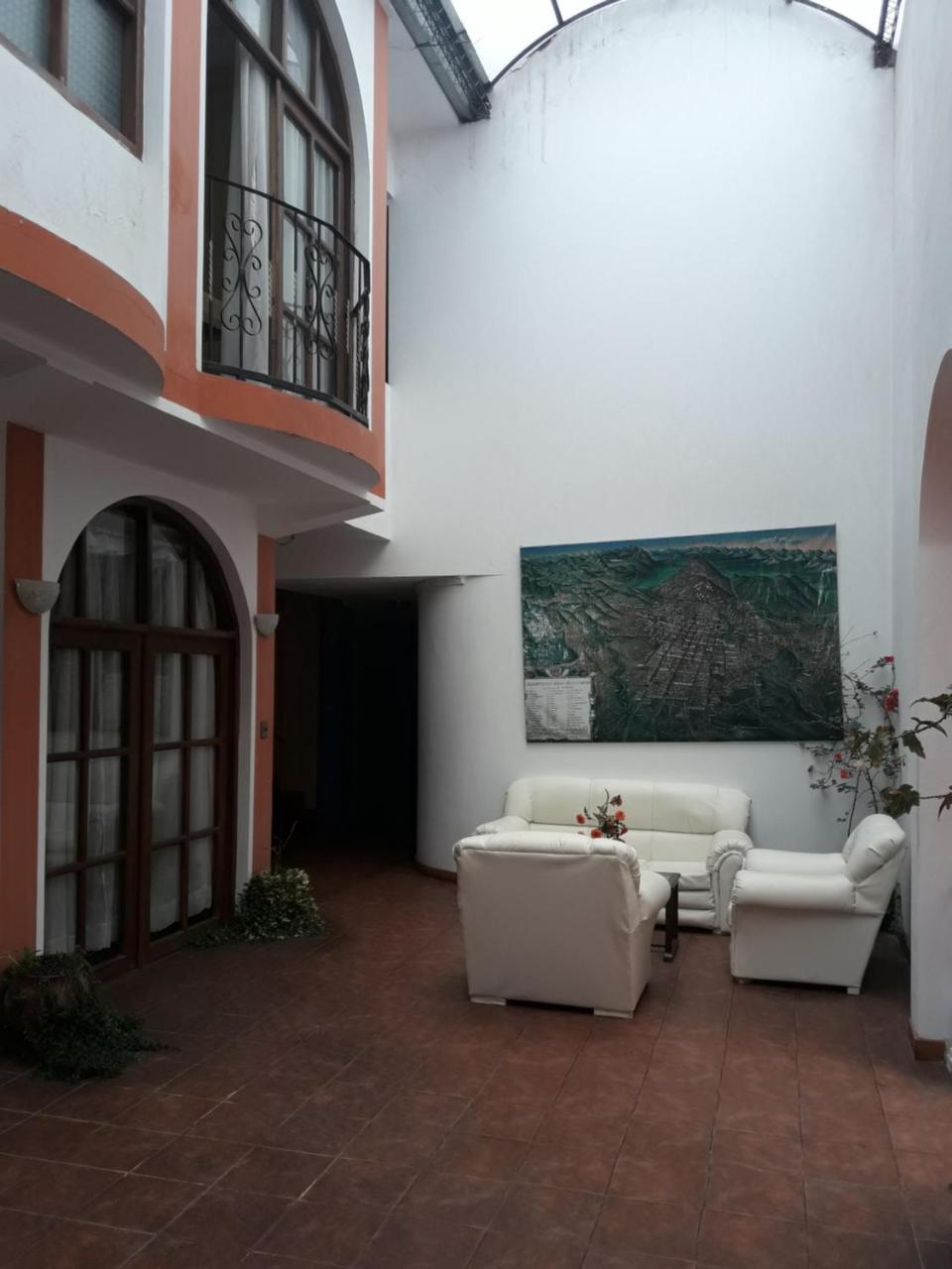 Hostal Tukos La Casa Real Potosi Luaran gambar